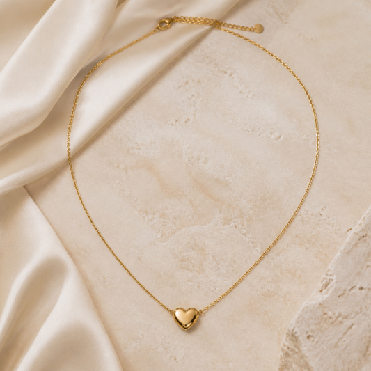 evie heart pendant